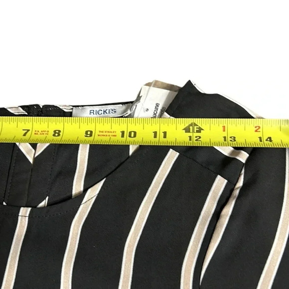 Ricki s Y2K, NWT,Striped black and white blouse.
sheer,elastic cuffs,academia - Picture 14 of 15